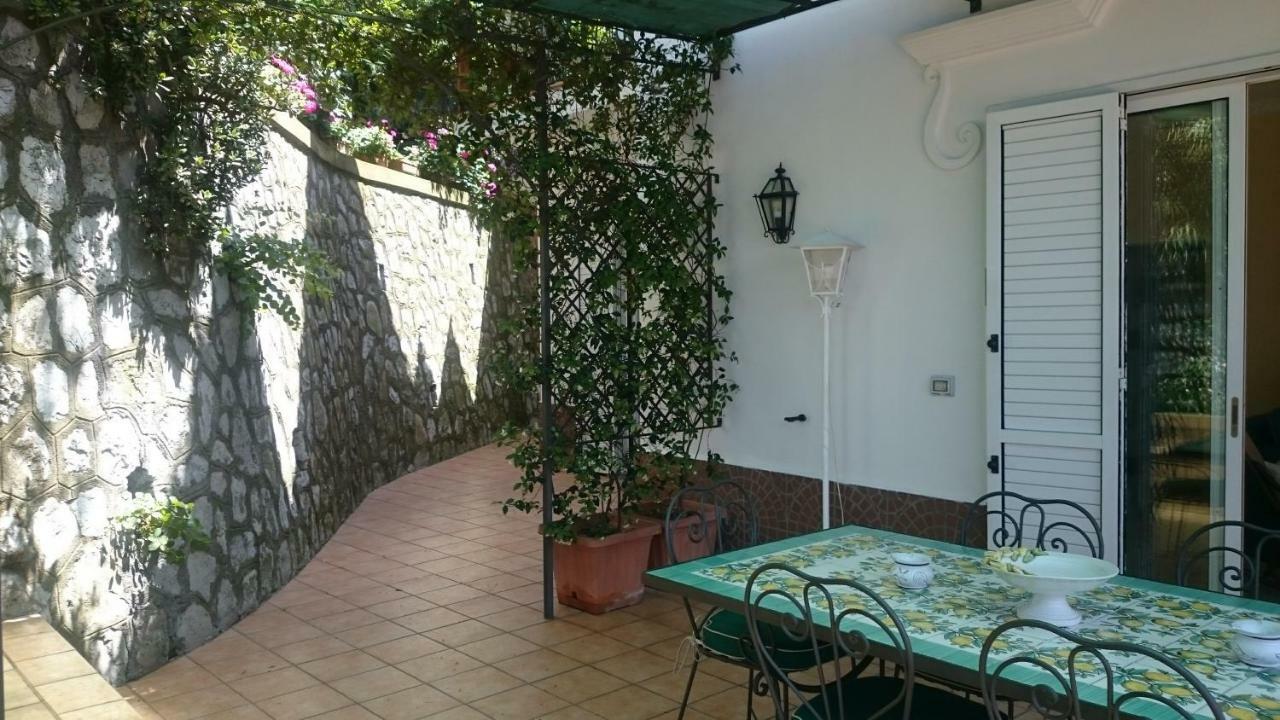 Villa L'Ulivina Sorrento Kültér fotó